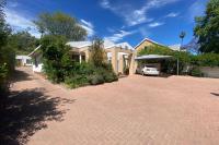 9 Bedroom 9 Bathroom House for sale in Oudtshoorn