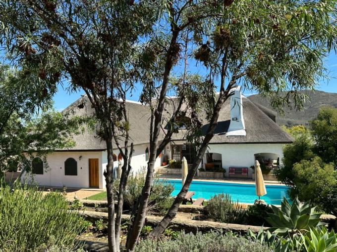 5 Bedroom House for Sale For Sale in Barrydale - MR658972