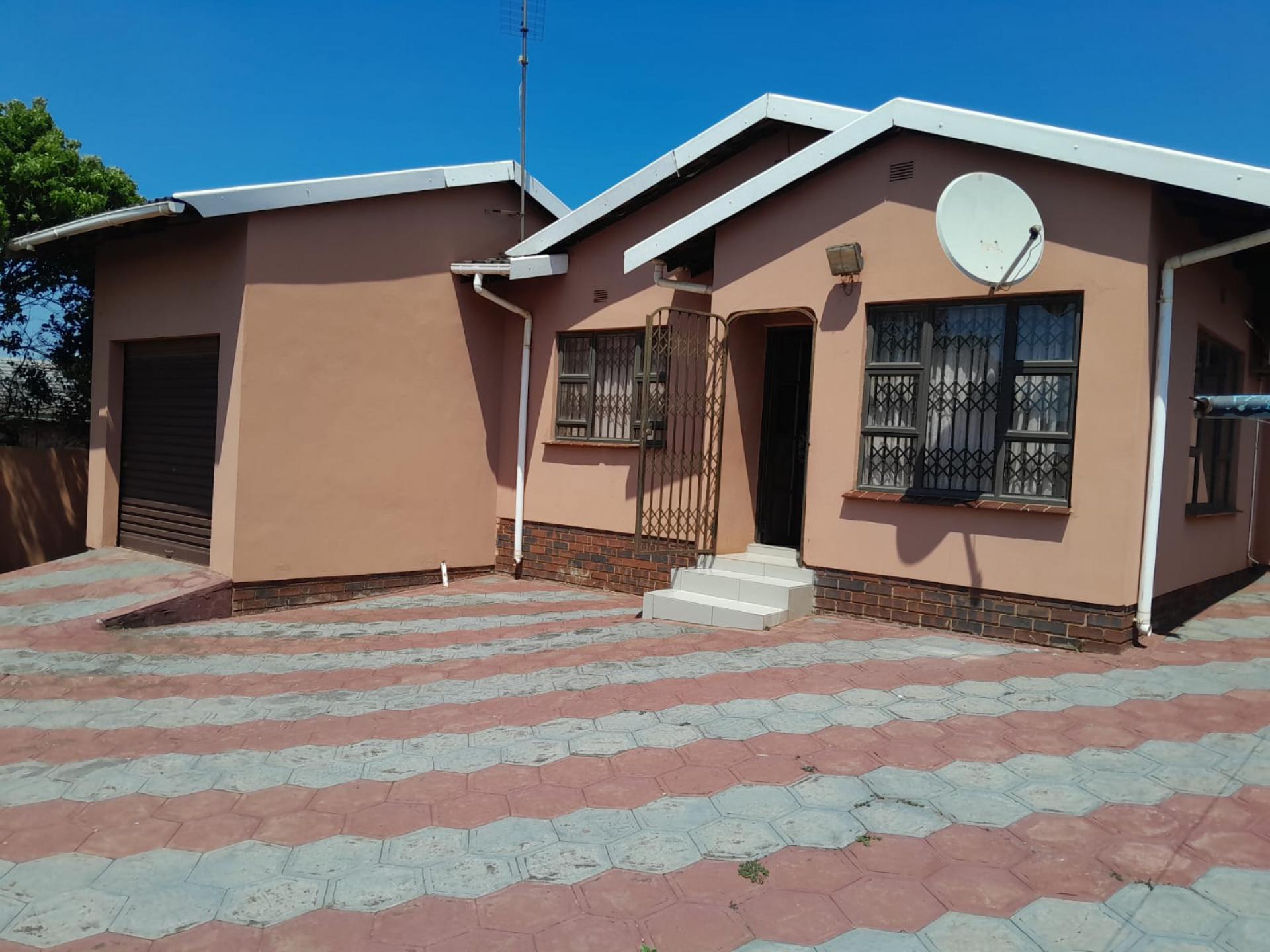  of property in KwaMsane