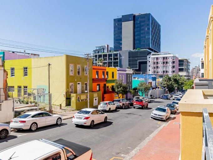 Commercial for Sale For Sale in Bo-Kaap - MR659159