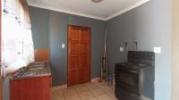 Kitchen - 7 square meters of property in Soshanguve East