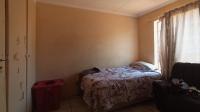 Bed Room 2 - 9 square meters of property in The Orchards