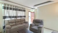 Lounges - 20 square meters of property in Silverglen