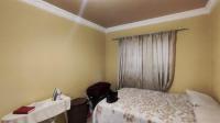 Bed Room 1 - 10 square meters of property in Alberton