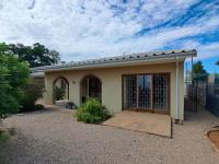  of property in Oudtshoorn