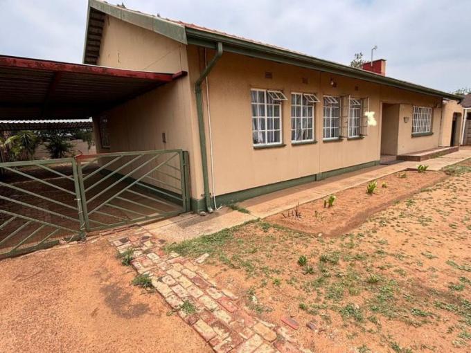 3 Bedroom House for Sale For Sale in Vanderbijlpark - MR659327