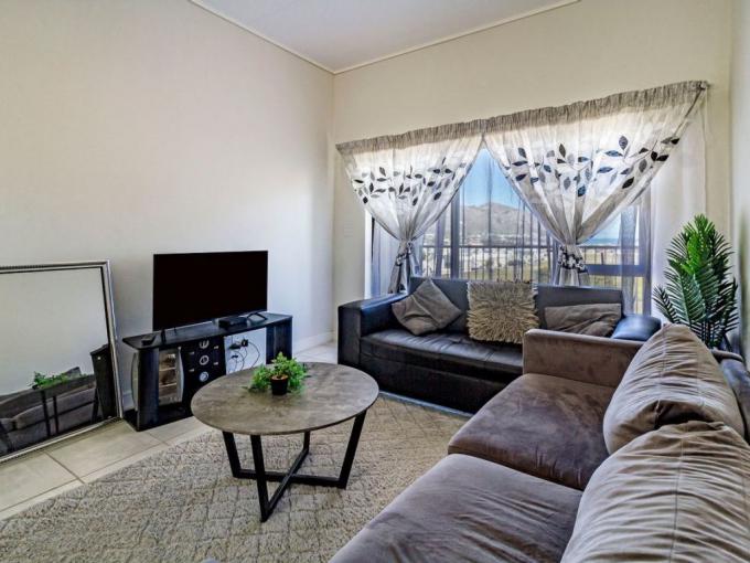 2 Bedroom Apartment for Sale For Sale in Gordons Bay - MR659361