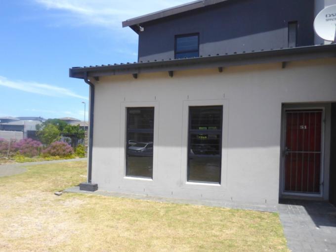 3 Bedroom Simplex for Sale For Sale in Parklands - MR659378