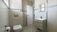 Bathroom 1 - 6 square meters of property in South Beach