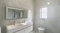 Bathroom 1 - 14 square meters of property in Umbilo 