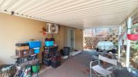 Patio - 22 square meters of property in Amanzimtoti 