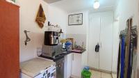 Kitchen - 16 square meters of property in Amanzimtoti 