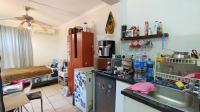 Kitchen - 16 square meters of property in Amanzimtoti 