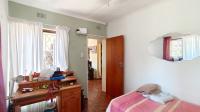 Bed Room 3 - 10 square meters of property in Amanzimtoti 