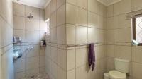 Main Bathroom - 7 square meters of property in Amanzimtoti 