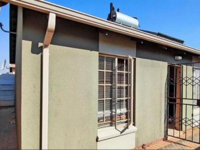 2 Bedroom House for Sale For Sale in Alberton - MR659542