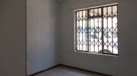 Bed Room 1 - 8 square meters of property in Greenhills