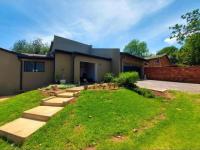 3 Bedroom 2 Bathroom House for Sale for sale in Oakdene