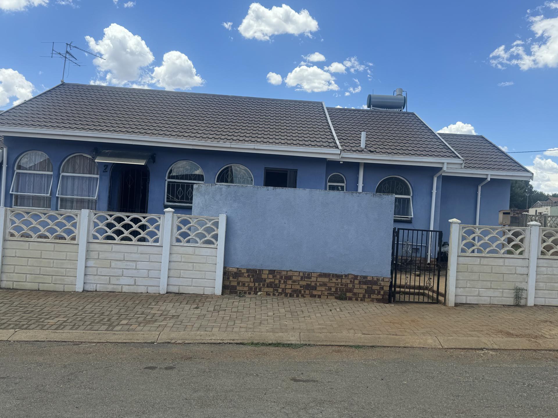  of property in Ennerdale South