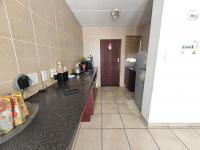 Kitchen - 8 square meters of property in Ormonde