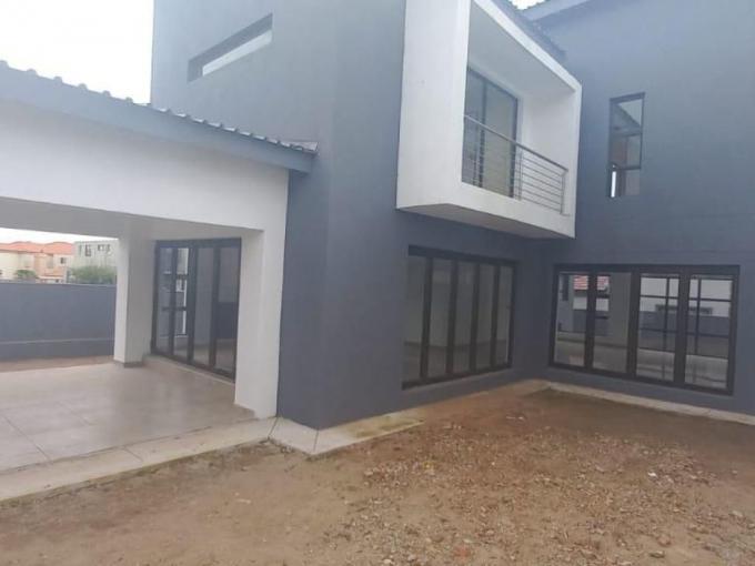 5 Bedroom House for Sale For Sale in Polokwane - MR660037