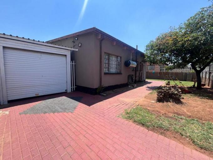 3 Bedroom House for Sale For Sale in Riverlea - JHB - MR660044