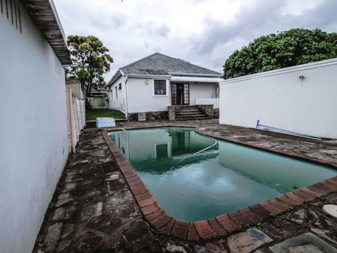 4 Bedroom House for Sale For Sale in Bulwer (Dbn) - MR660047