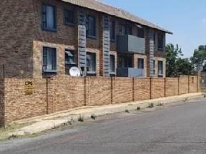 3 Bedroom Simplex for Sale For Sale in Alberton - MR660070