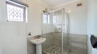 Bathroom 1 - 8 square meters of property in Escombe 