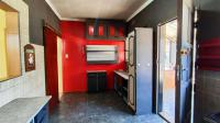 Kitchen - 12 square meters of property in Witfield