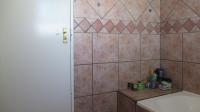 Bathroom 1 - 3 square meters of property in Sharonlea