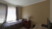 Bed Room 2 - 12 square meters of property in Greenstone Hill