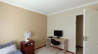 Bed Room 2 - 12 square meters of property in Greenstone Hill