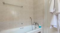 Main Bathroom - 8 square meters of property in Greenstone Hill