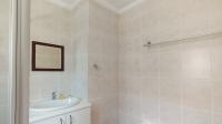 Main Bathroom - 8 square meters of property in Greenstone Hill