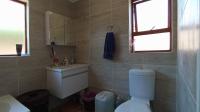 Bathroom 1 - 12 square meters of property in Greenstone Hill