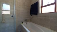 Bathroom 1 - 12 square meters of property in Greenstone Hill