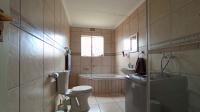 Bathroom 1 - 9 square meters of property in Riverlea - JHB