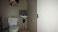 Bathroom 1 - 5 square meters of property in Fleurhof