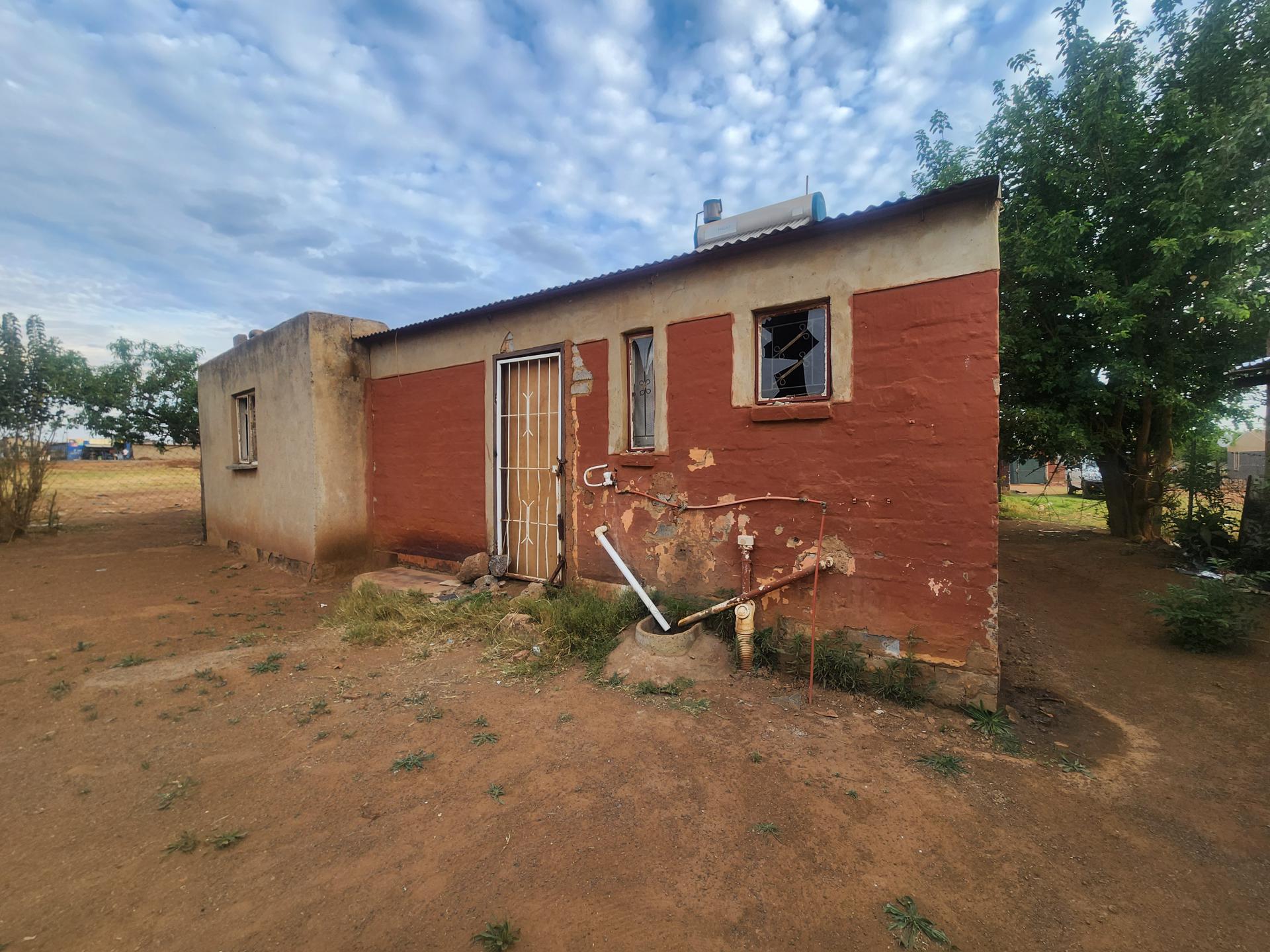  of property in Alberton