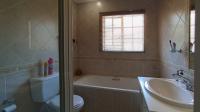 Bathroom 2 - 6 square meters of property in Highveld