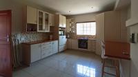 Kitchen - 22 square meters of property in Highveld