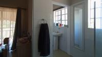 Bathroom 1 - 7 square meters of property in Highveld