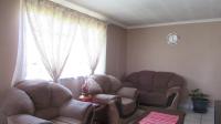 Lounges - 16 square meters of property in Ennerdale