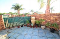  of property in Rooihuiskraal North