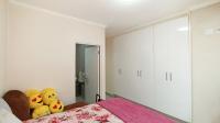 Main Bedroom - 14 square meters of property in Umhlanga Rocks