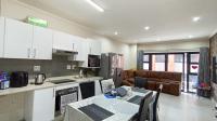 Kitchen - 12 square meters of property in Umhlanga Rocks