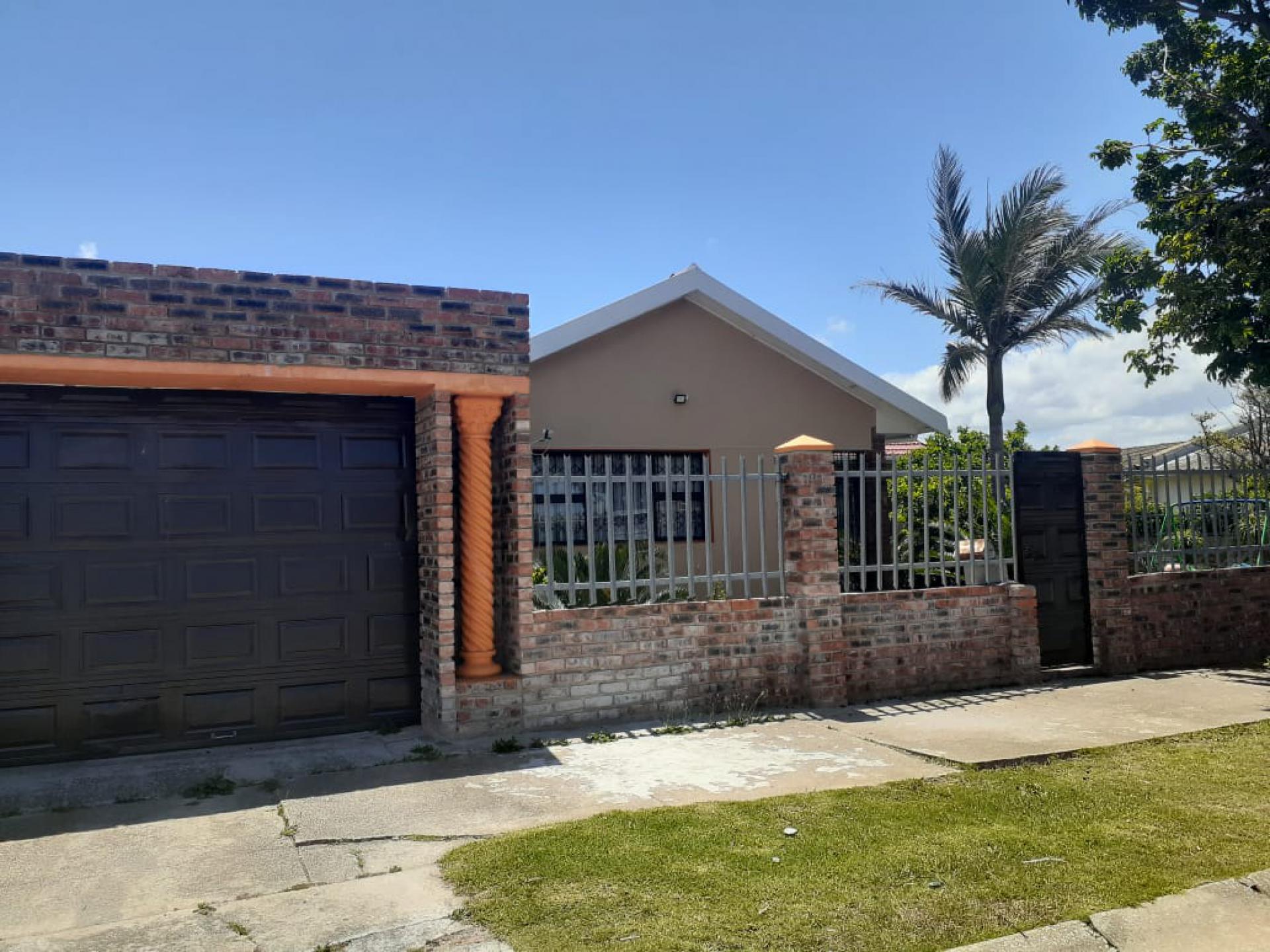  of property in Algoa Park