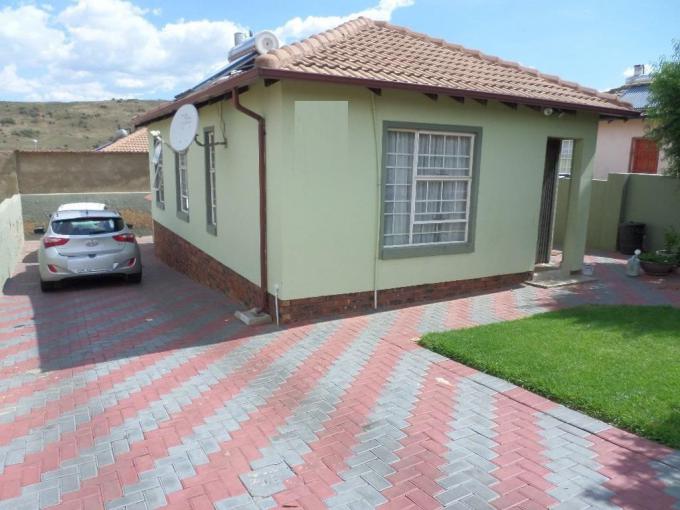 3 Bedroom House to Rent in Atteridgeville - Property to rent - MR660790