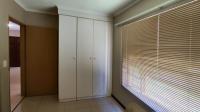 Bed Room 1 - 11 square meters of property in Vanderbijlpark